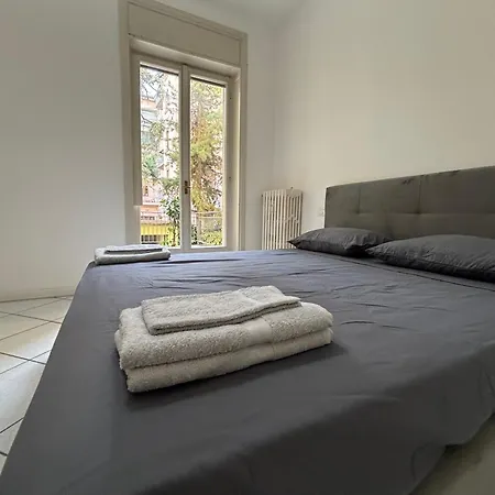 E Spazioso, 3 Camere, 3 Bagni & Terrazzo