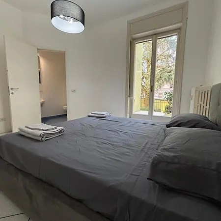 E Spazioso, 3 Camere, 3 Bagni & Terrazzo Appartement *