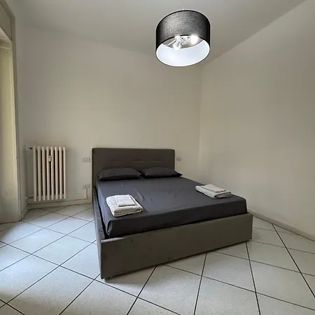 E Spazioso, 3 Camere, 3 Bagni & Terrazzo Appartement *