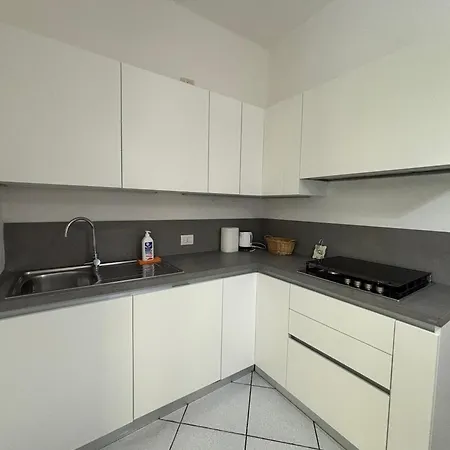 E Spazioso, 3 Camere, 3 Bagni & Terrazzo Appartement *