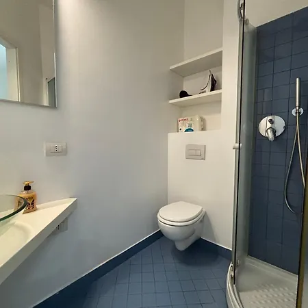 E Spazioso, 3 Camere, 3 Bagni & Terrazzo * Bergame