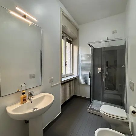 E Spazioso, 3 Camere, 3 Bagni & Terrazzo * Bergame