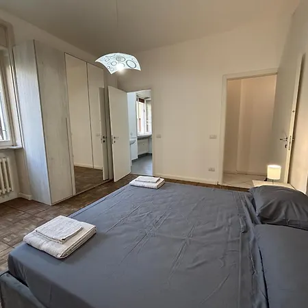 E Spazioso, 3 Camere, 3 Bagni & Terrazzo Appartement